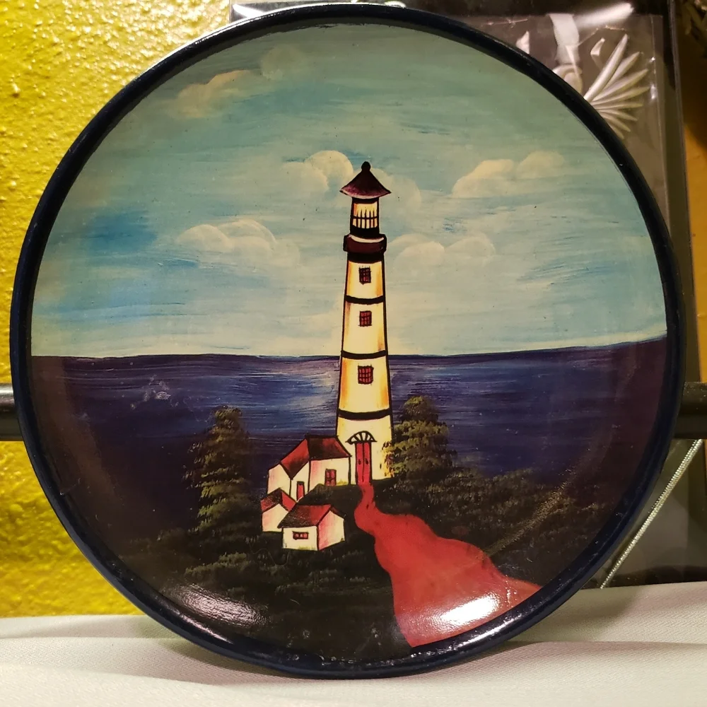 Vtg 2 Lighthouse Collector's Plates W/Wall Mount